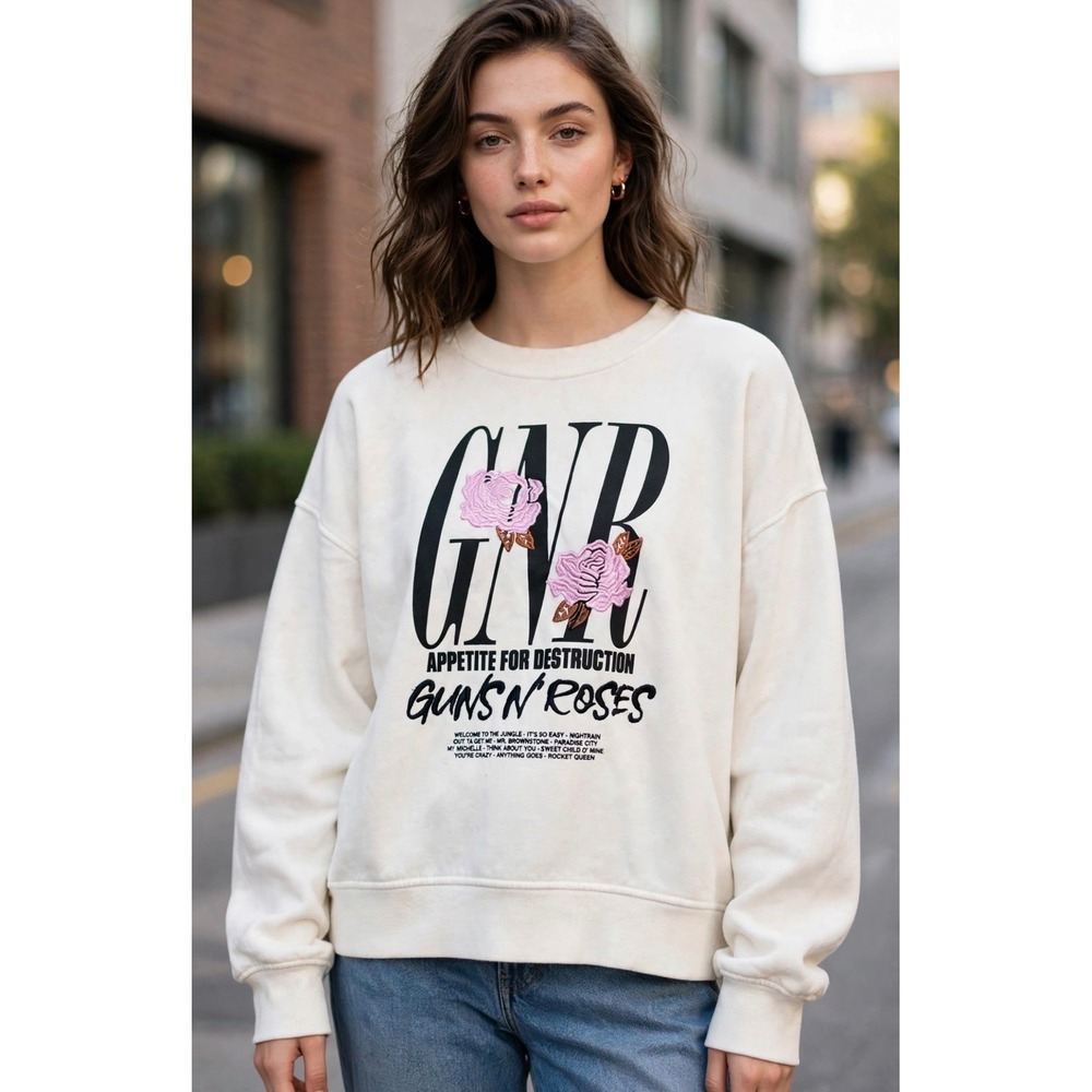 Guns N Roses Appetite for Destruction Embroidered Roses Sweatshirt Cream Large